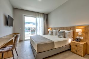 White Olive Premium Hotel