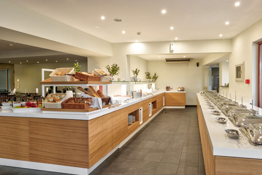 White Olive Premium Hotel