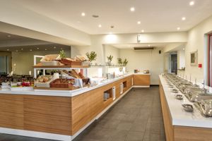 White Olive Premium Hotel