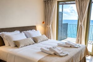 Lorraine's Boutique Suites