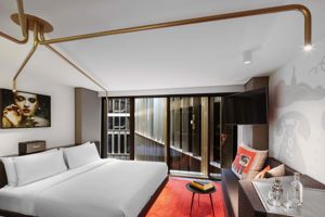 W Amsterdam