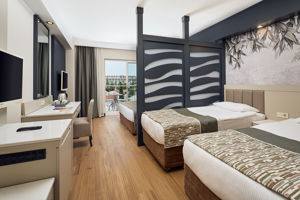 Seaden Sea World Resort & Spa Hotel
