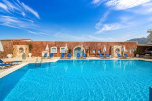 Golden Bay Apartments