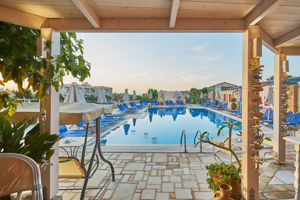 Golden Bay Apartments