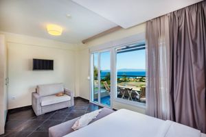 Sunny Villas