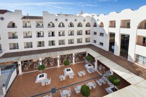 Woonvoorbeeld 2-persoonskamer Andalusische binnenplaats