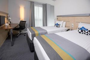 Holiday Inn Express Hull City Centre - incl. voetbalticket