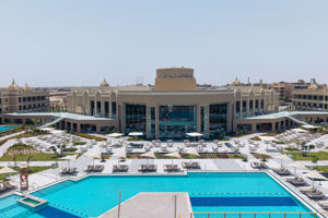 Titanic Pearl & Aqua Park