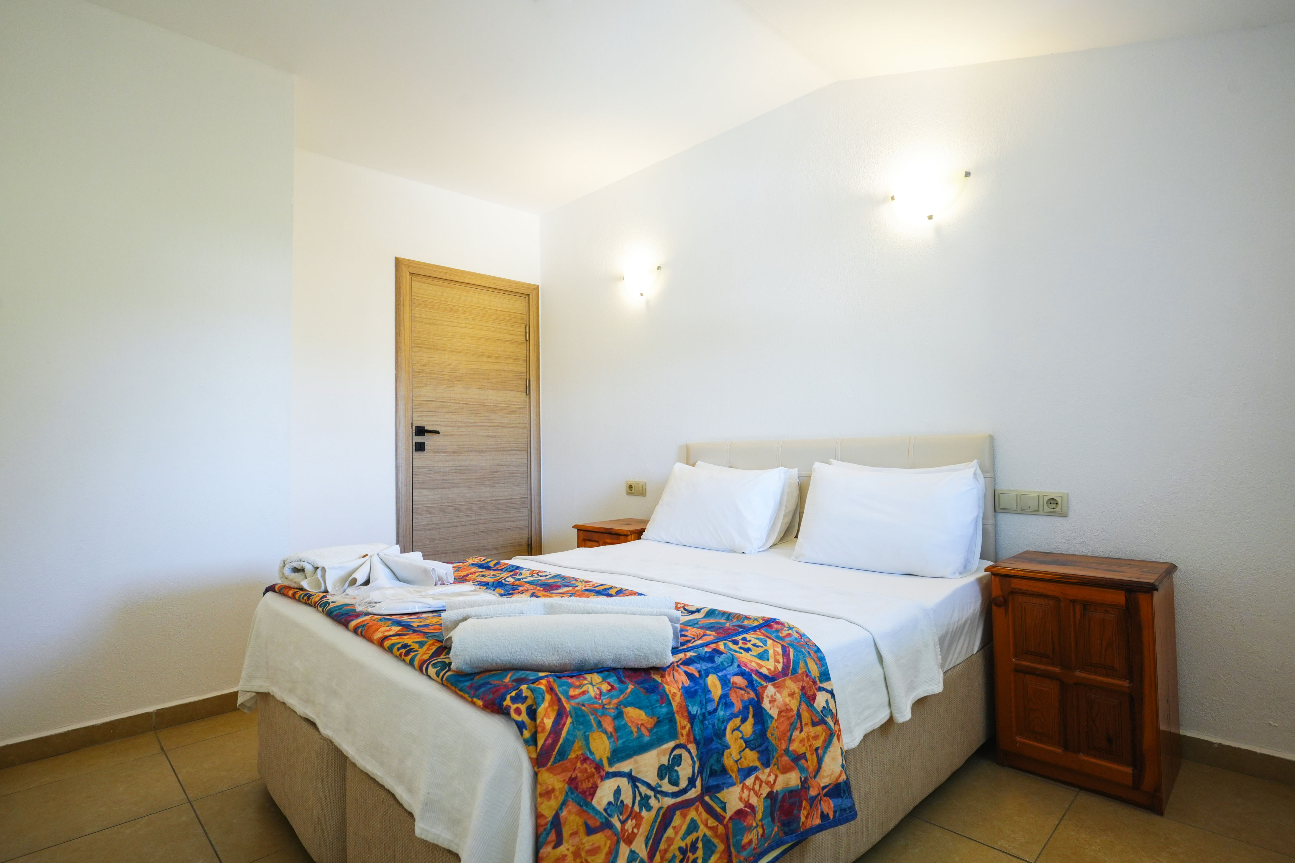 Fly & Go Explore Sahin Villa Apart