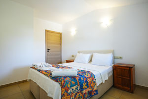 Fly & Go Explore Sahin Villa Apart