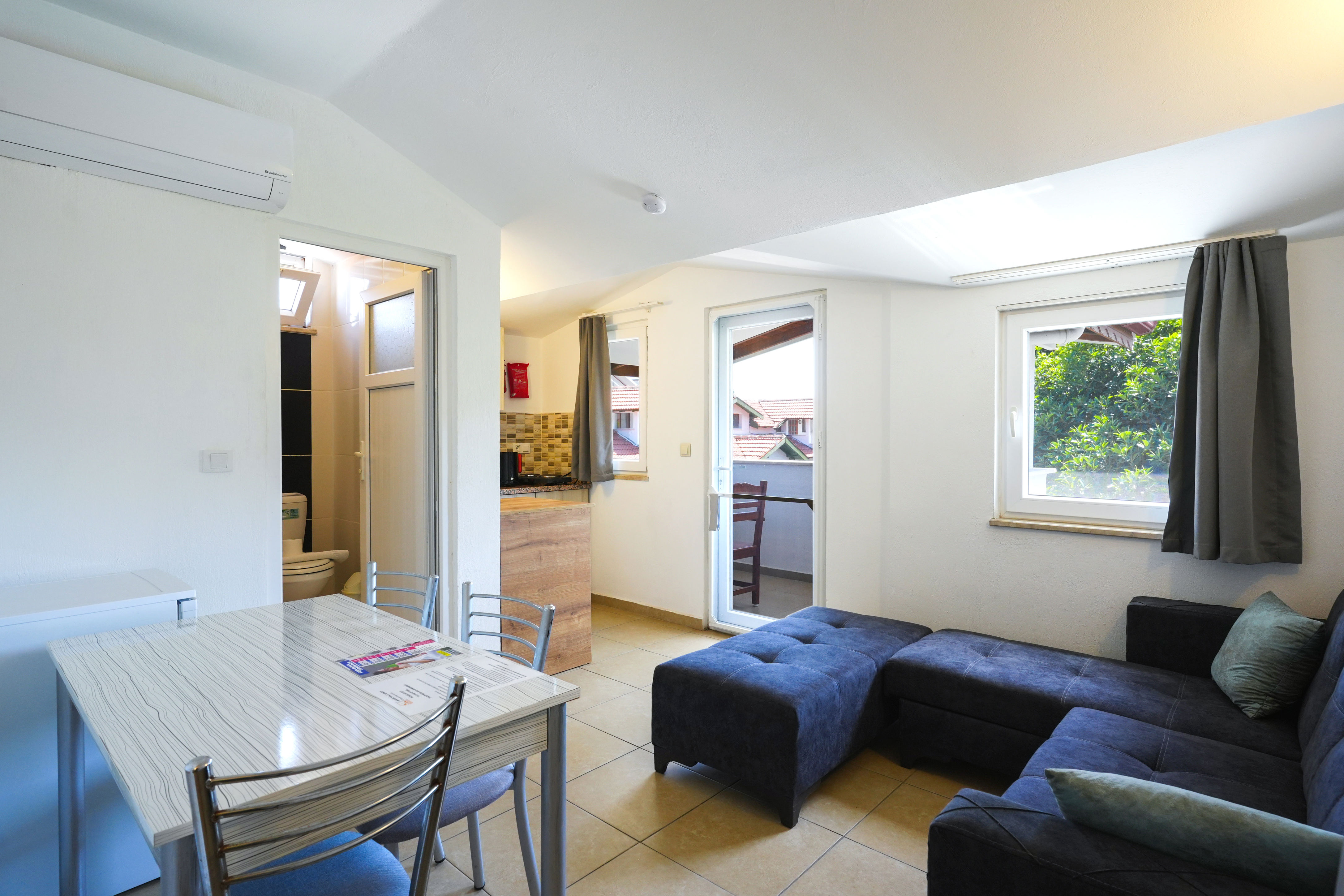 Fly & Go Explore Sahin Villa Apart
