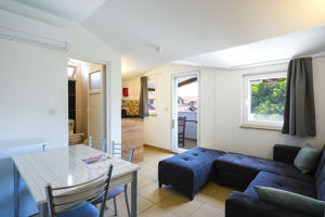 Fly & Go Explore Sahin Villa Apart