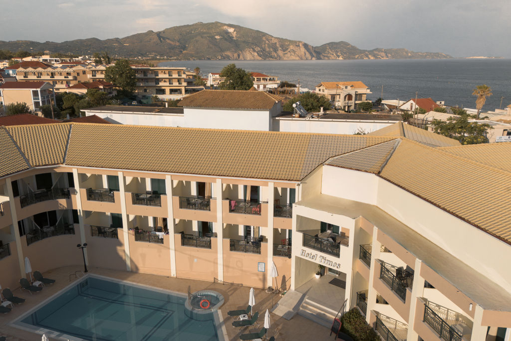 Timos Hotel