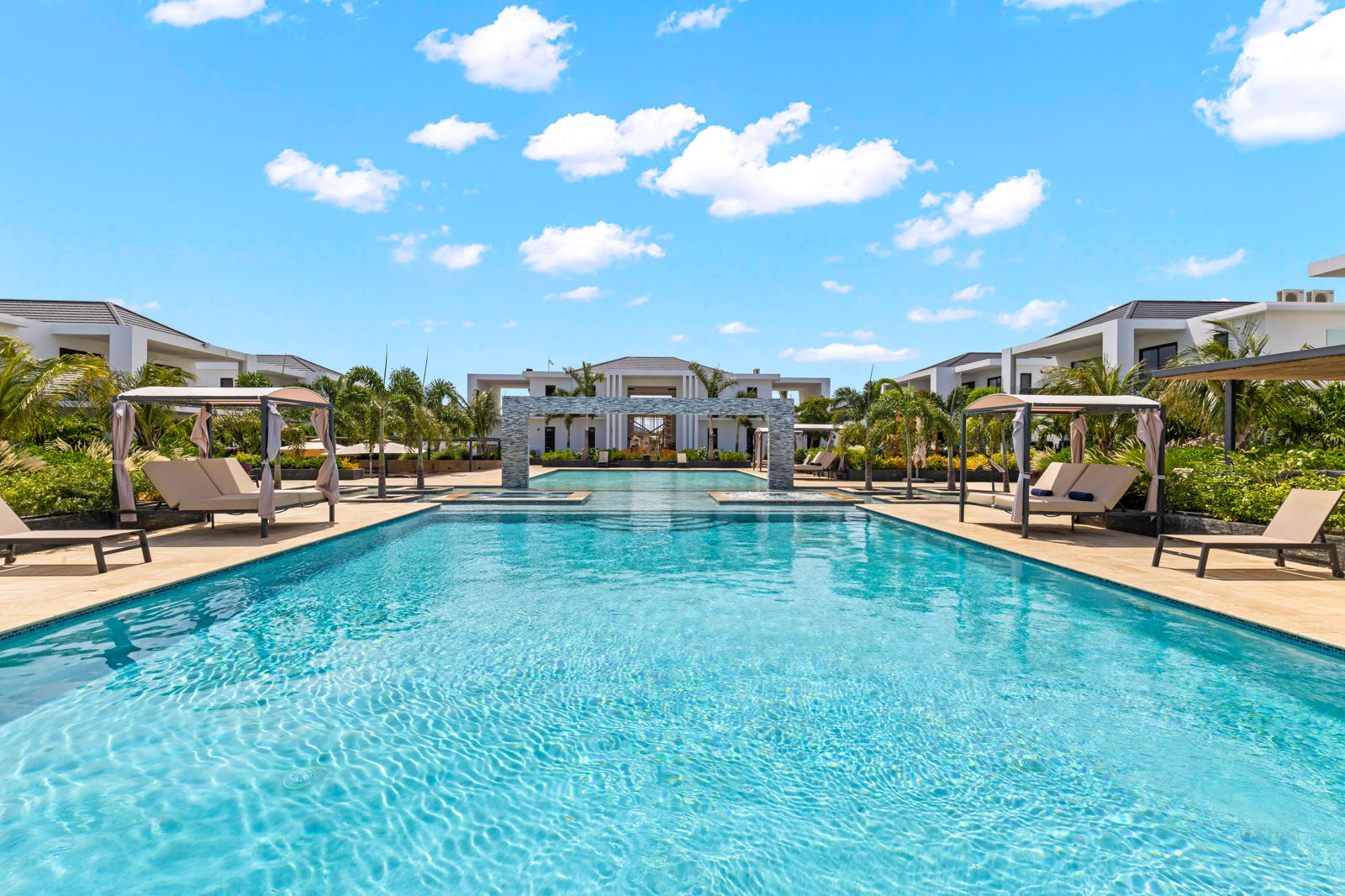 Sirena Resort
