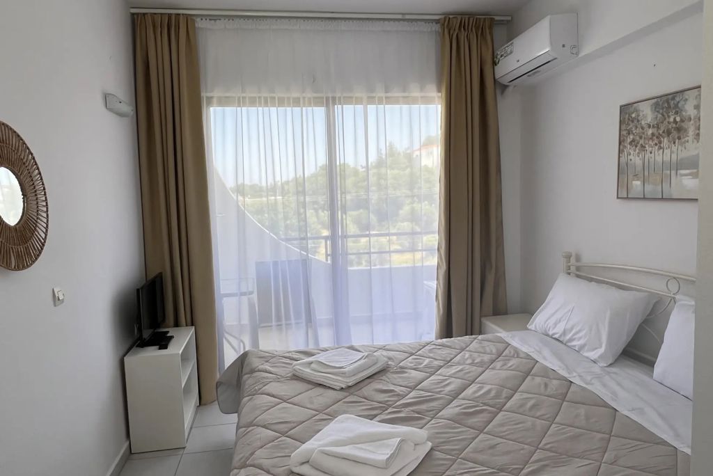 Fly & Go Explore Ivory Hotel