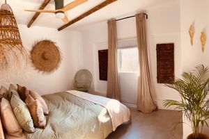 Finca W
