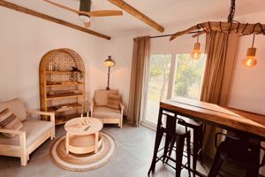 Finca W
