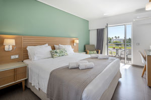 Palm Beach Hotel