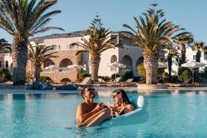 Santo Mira Mare Resort