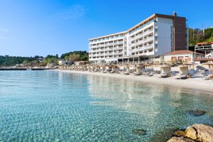 Ammon Zeus Luxury Beach