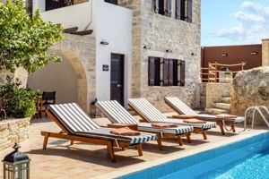 Phaistos Villas