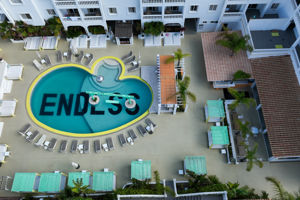 ENDLSS Beach & Discohotel