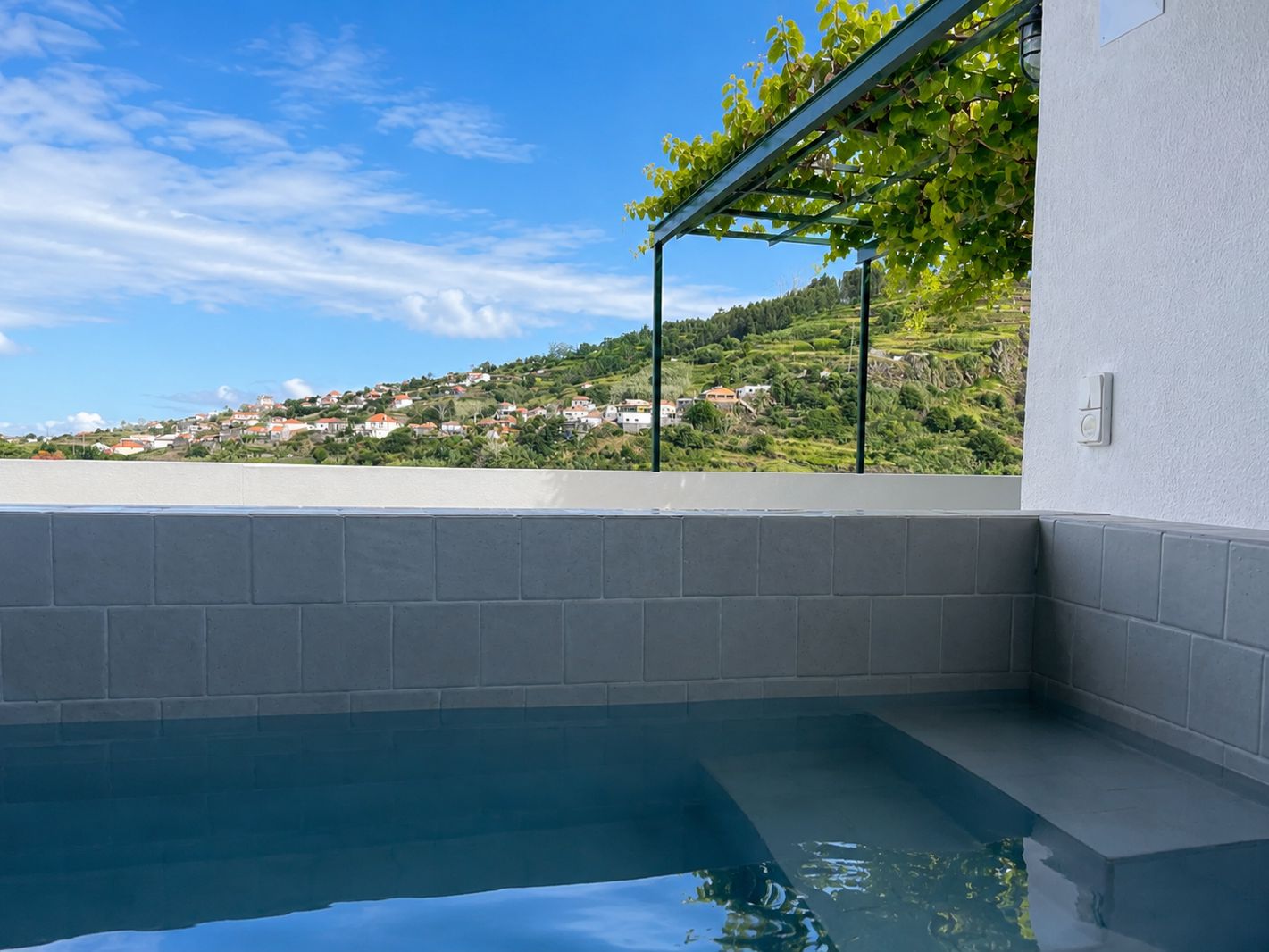 Calheta Suites