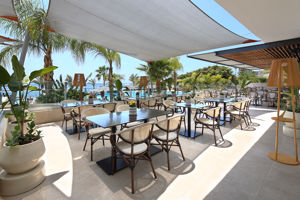Luna Lounge & Terras