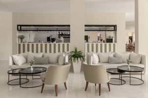 Alousia Bar