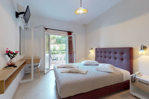 Achilleas Hotel