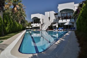 Simena Sun Club