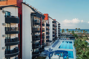 Grand Uysal Beach Hotel
