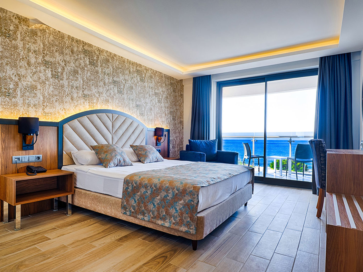 Grand Uysal Beach & Spa Hotel slide 3