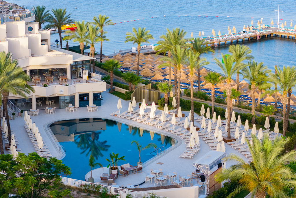Arin Resort