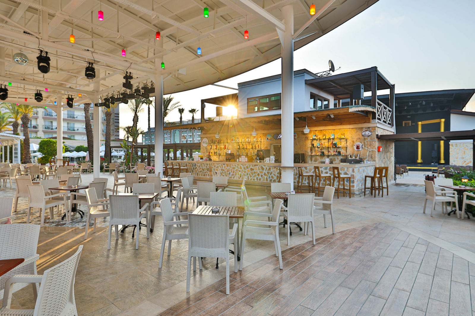 Crystal Family Resort