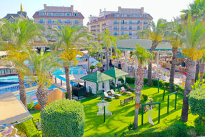 Crystal Family Resort