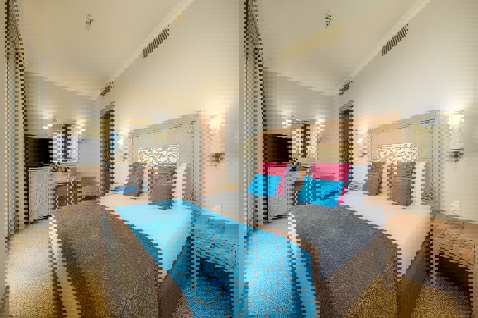 Crystal Family Resort slide 5