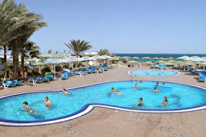 Empire Beach Resort