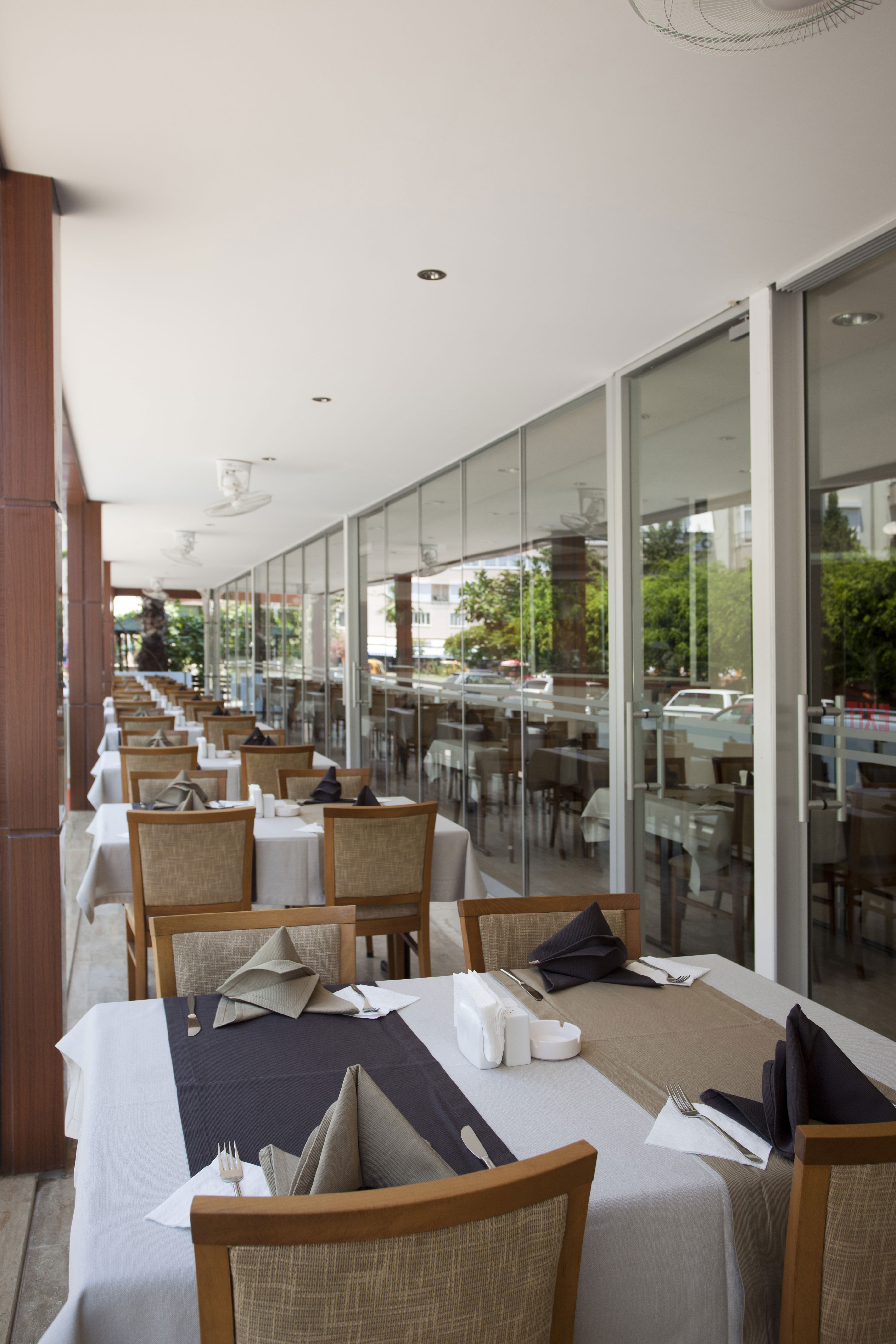 Riviera Hotel & Spa