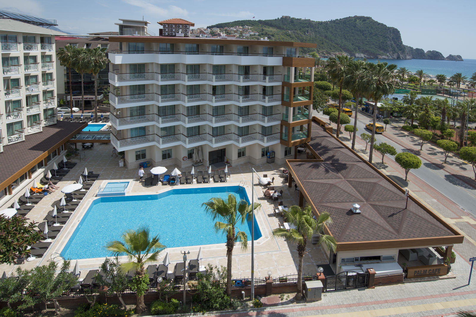 Meer info over Riviera Hotel&Spa  bij Corendon