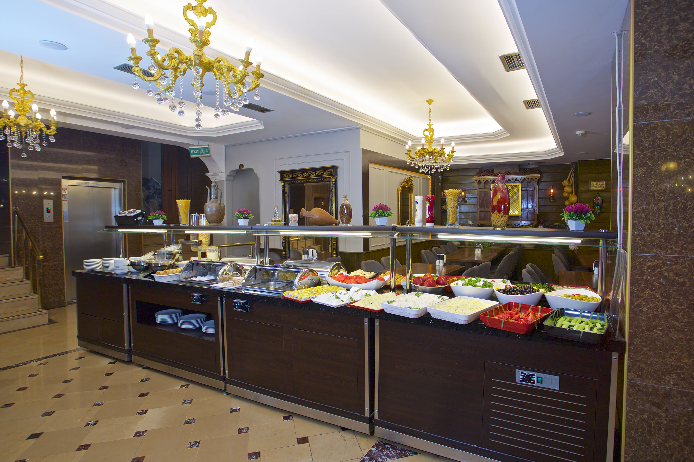 Grand Ant Hotel