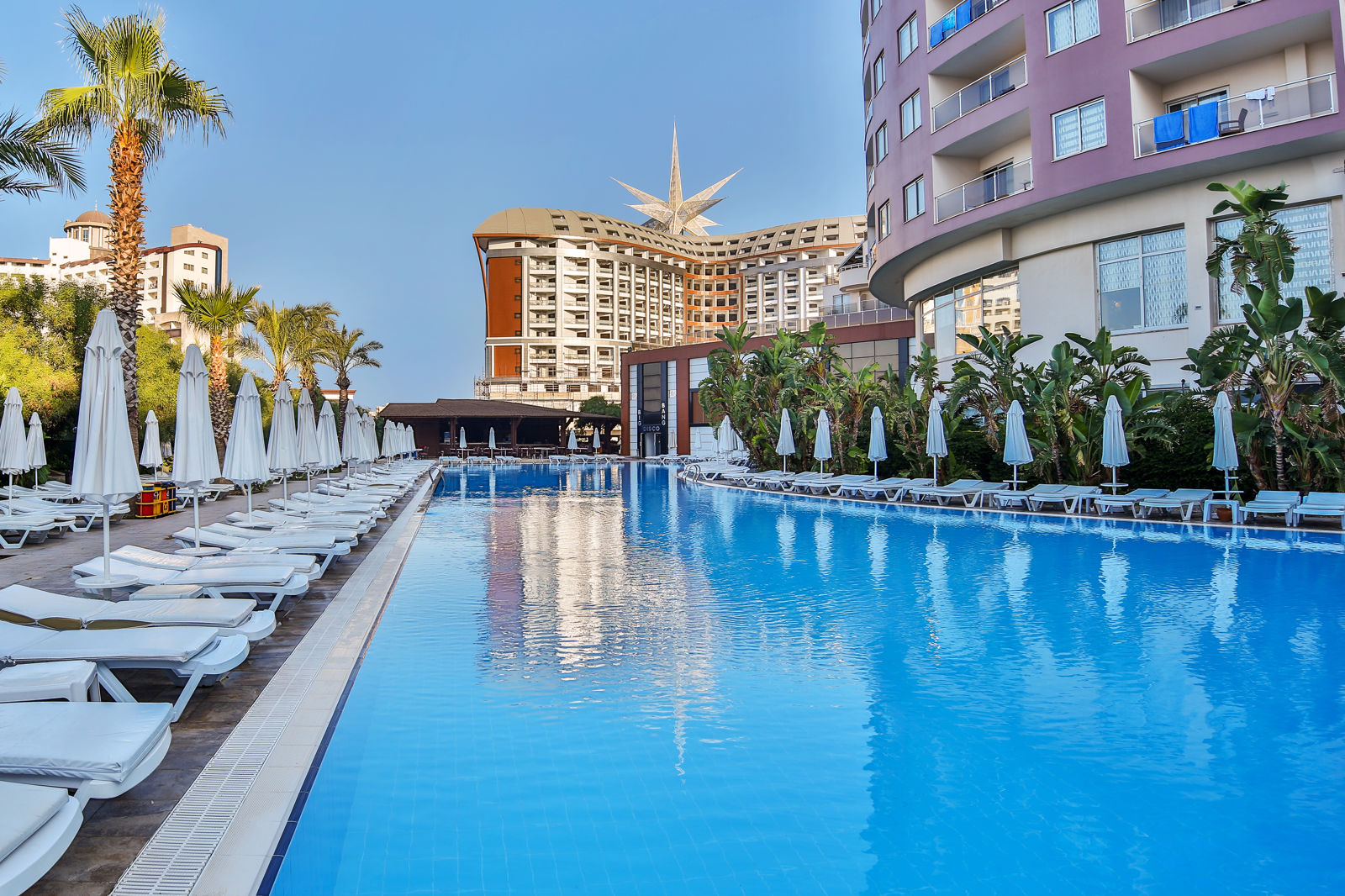 Saturn Palace slide 3