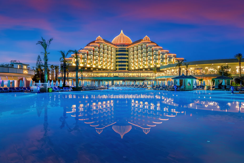 Delphin Palace