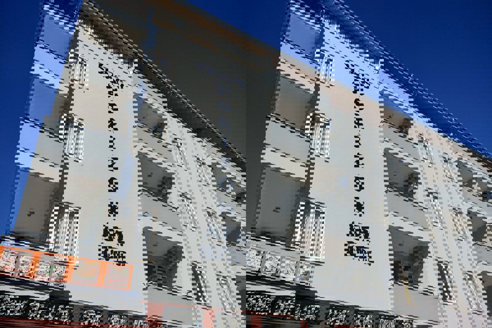 Horizon Aparthotel slide 4