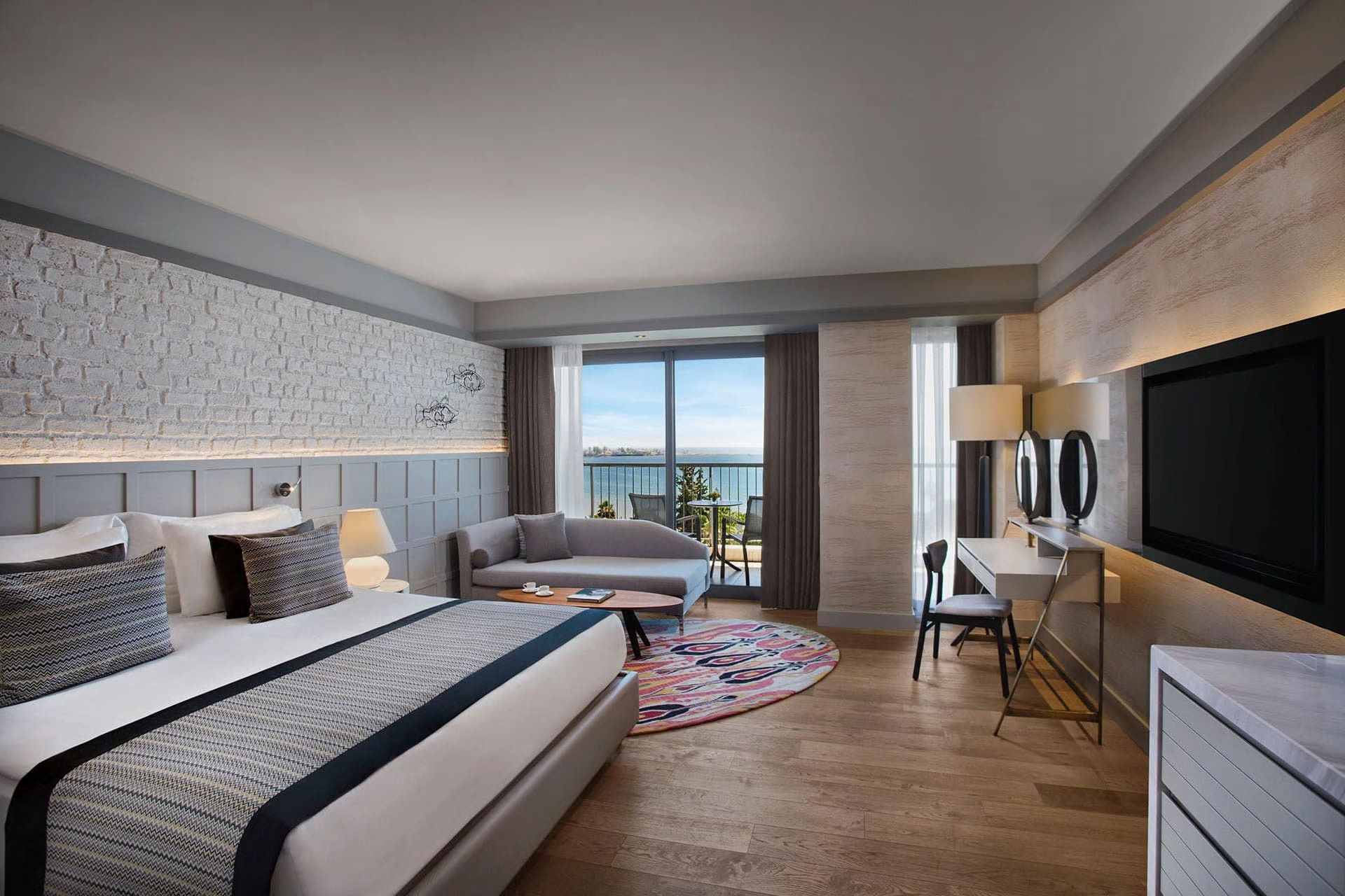 Acanthus Cennet Barut Collection