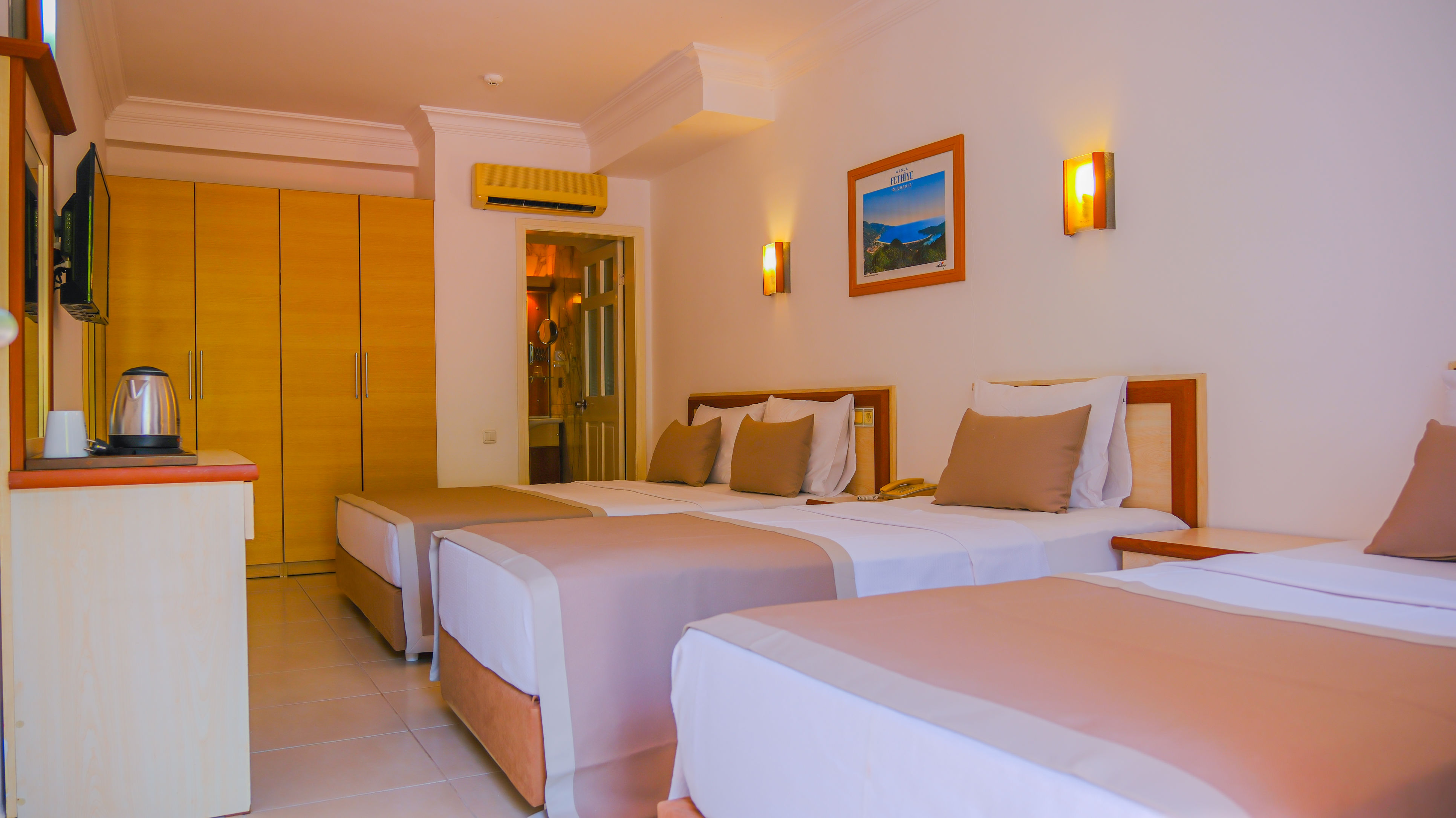 Turquoise Hotel