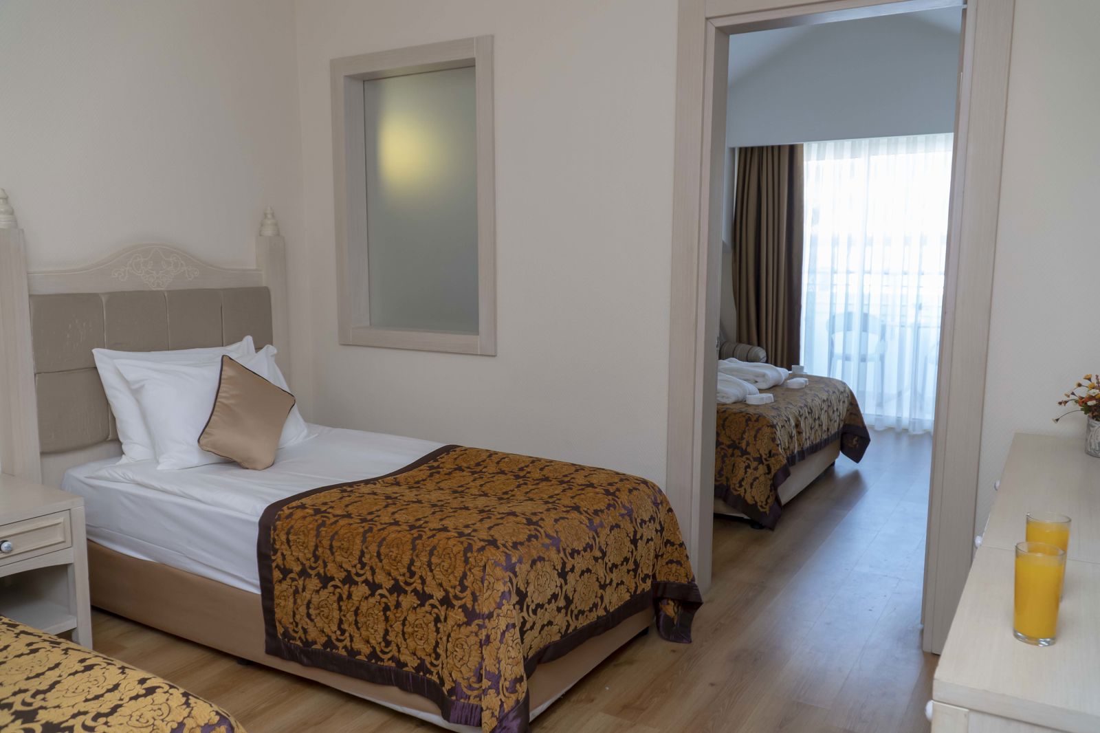 Adalya Bliss slide 5