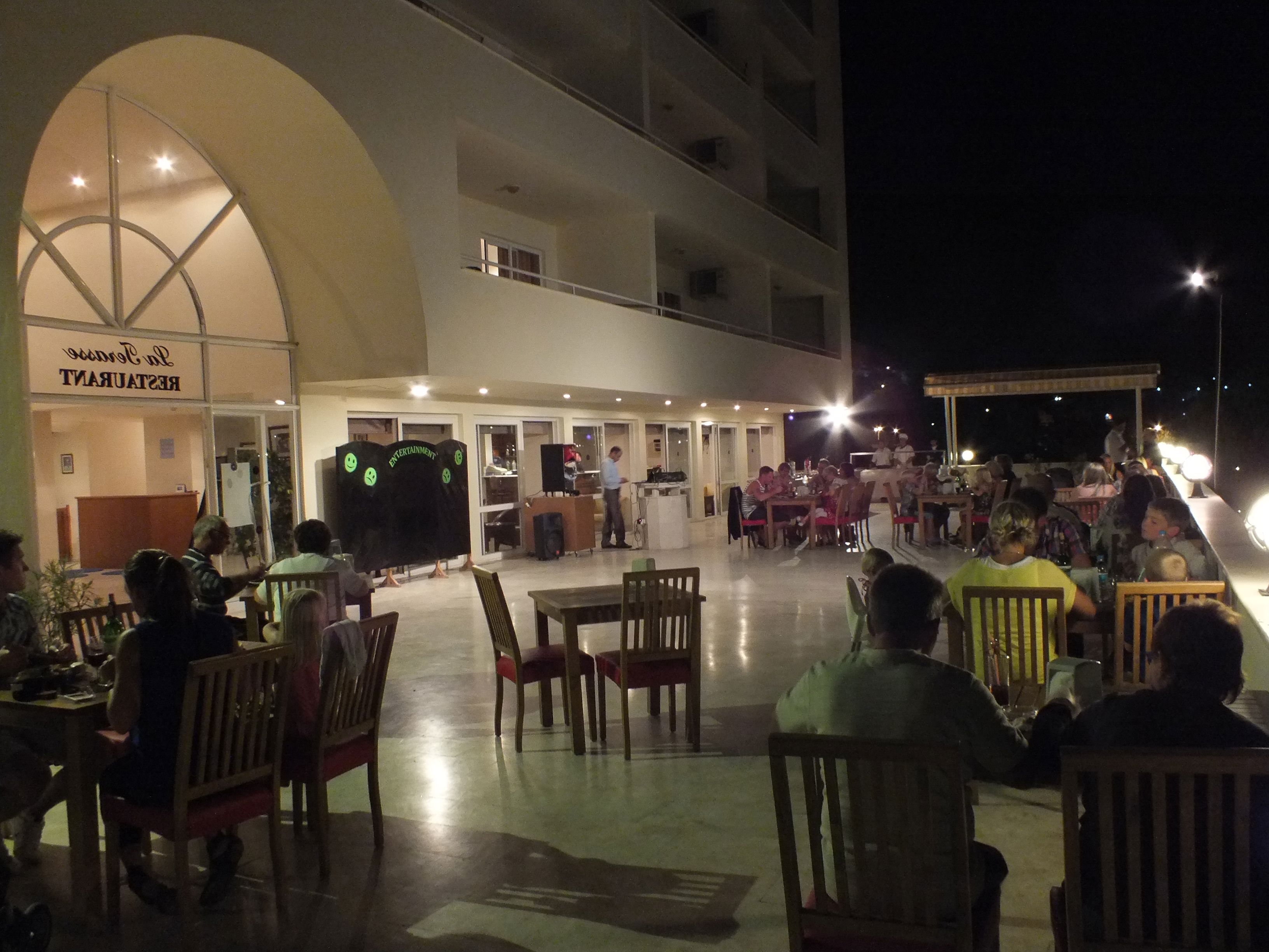 Tuntas Family Suites