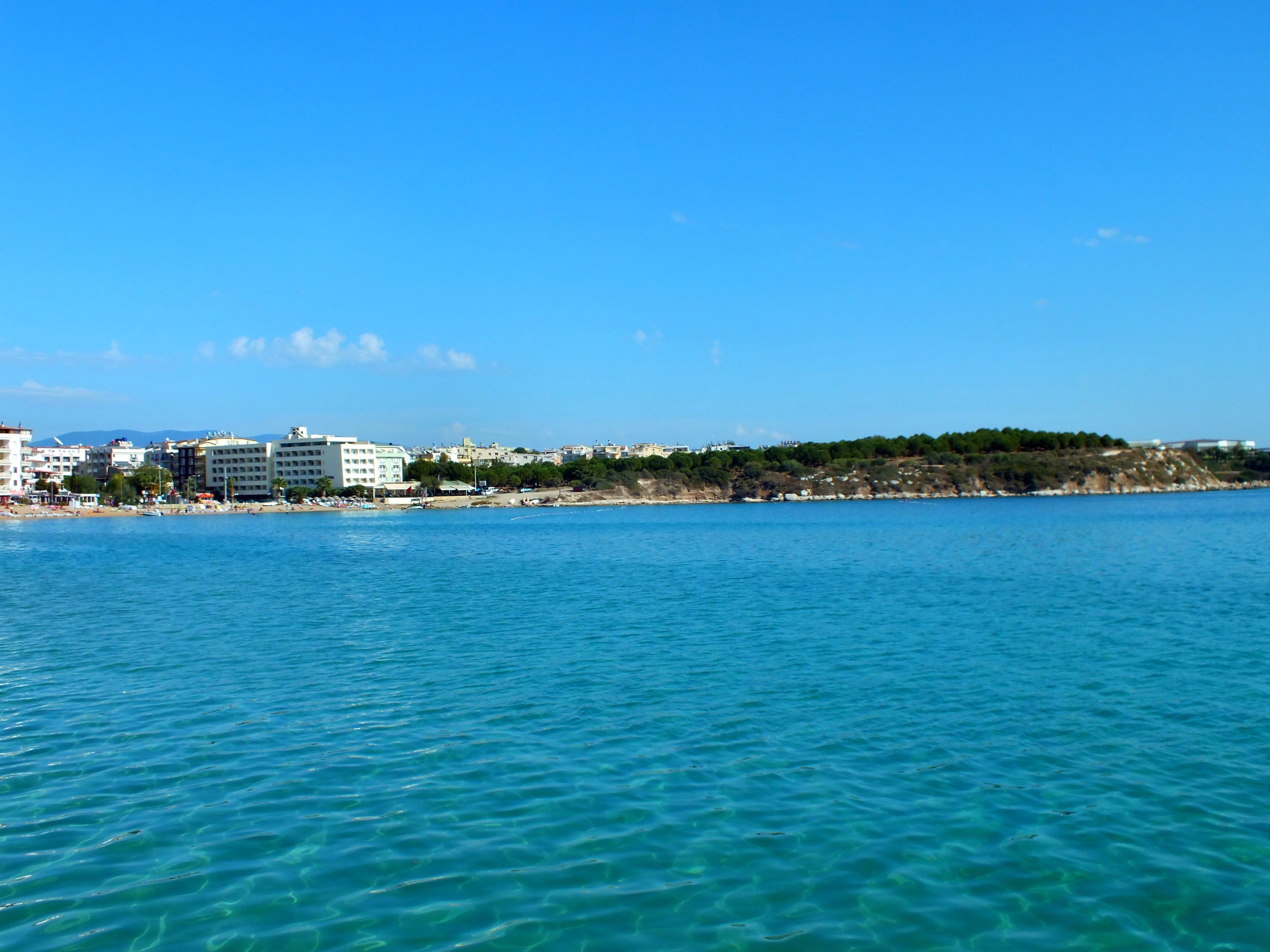Tuntas Beach
