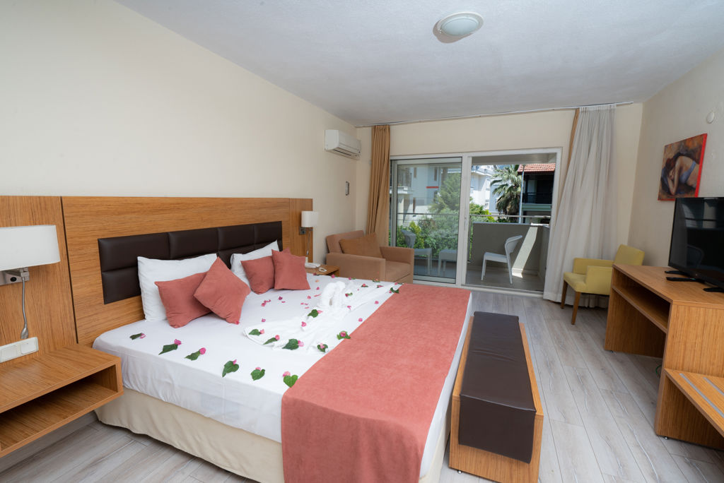 Begonville Hotel